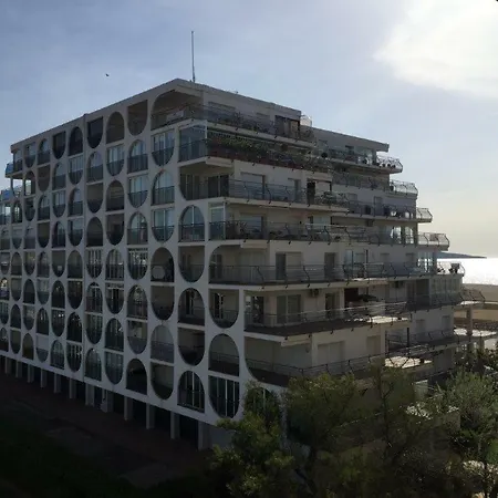 Awaydays - 317 - Duplex Style 1st Sea Line Apartment Empuriabrava