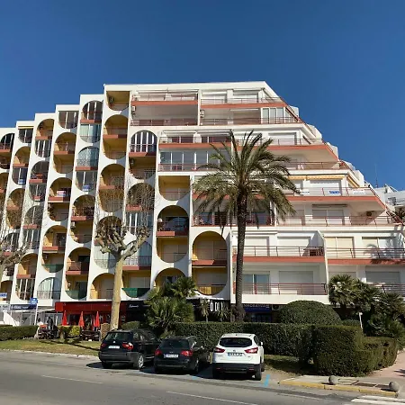 Apartment Awaydays - 317 - Duplex Style 1st Sea Line
